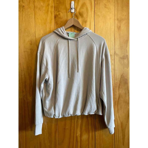 Size Small Athleta Cream Women's Sweater & Sweatshirt - Picture 1 of 2